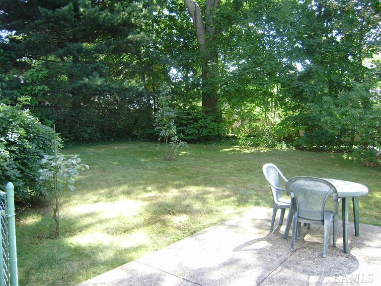 495 Wolfs, Pelham, NY 10803